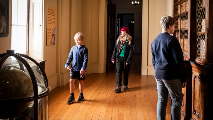 Family Exploring the Rotunda